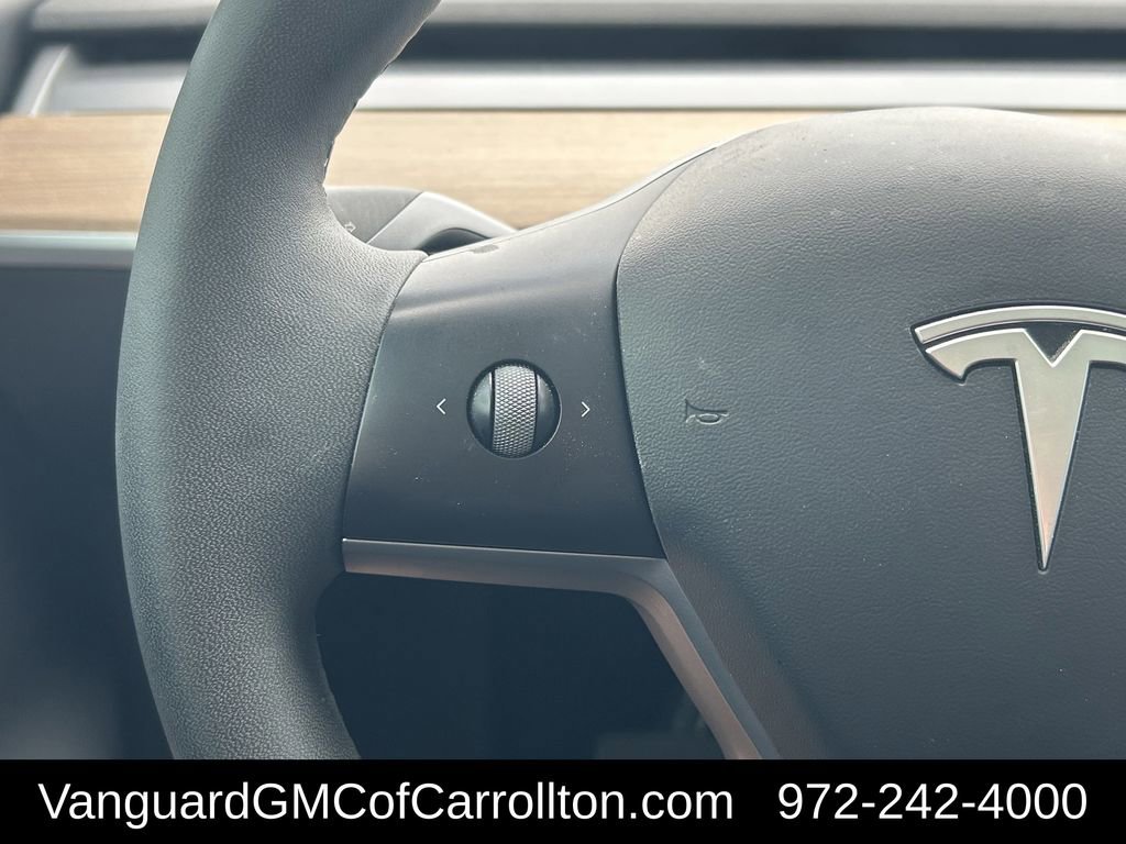 Used 2021 Tesla Model Y Long Range image 10