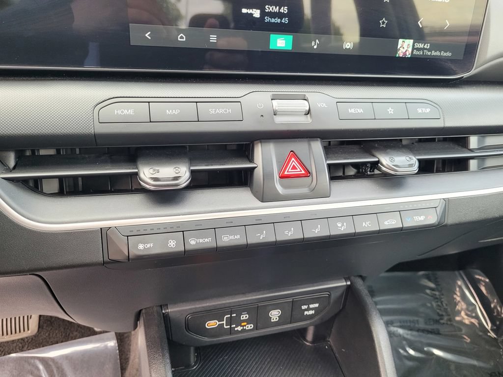 Used 2025 Kia K4 FWD image 20