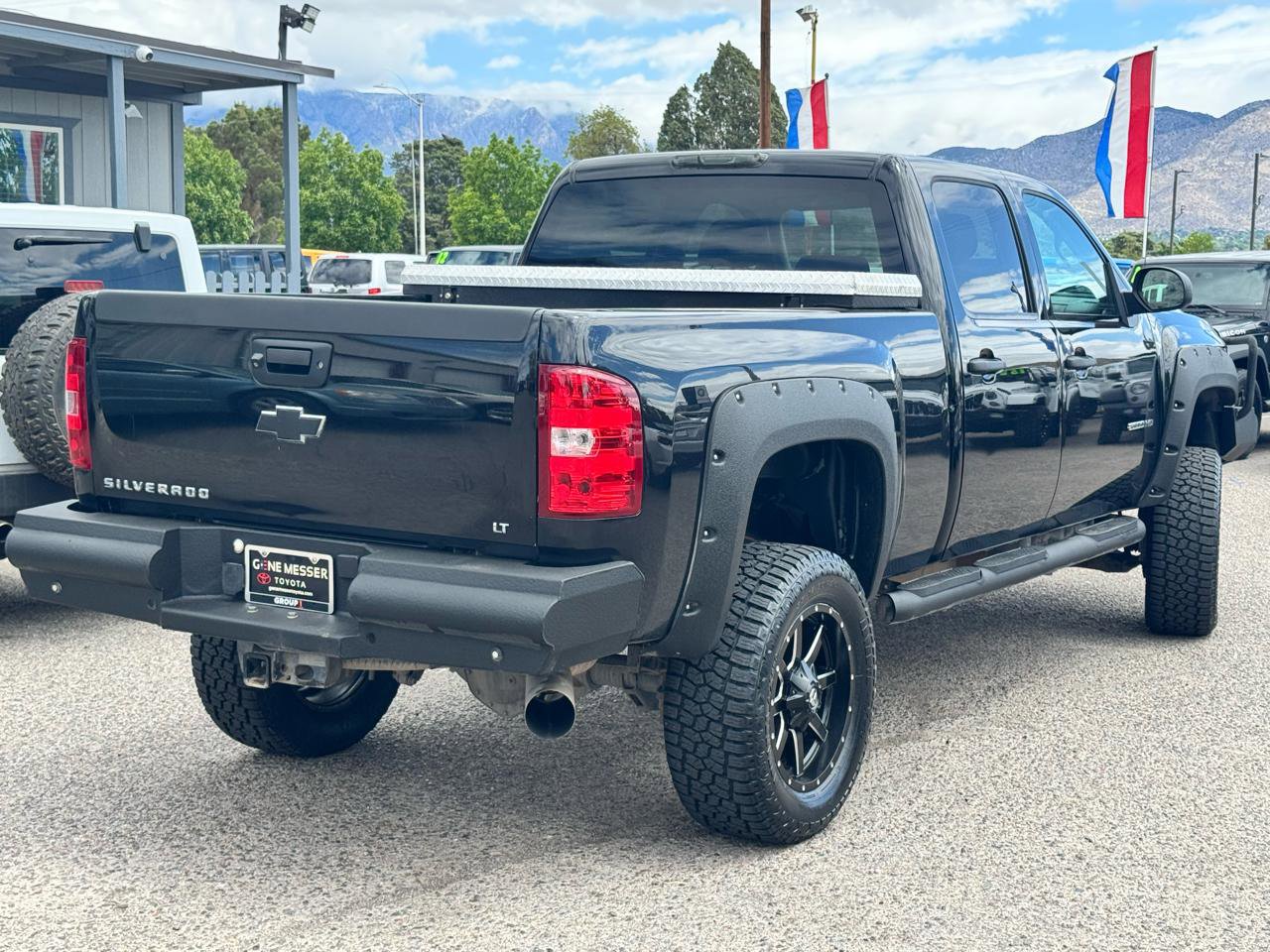 Used 2013 Chevrolet Silverado 2500 LT w/ Interior Plus Package AWD/4WD image 6