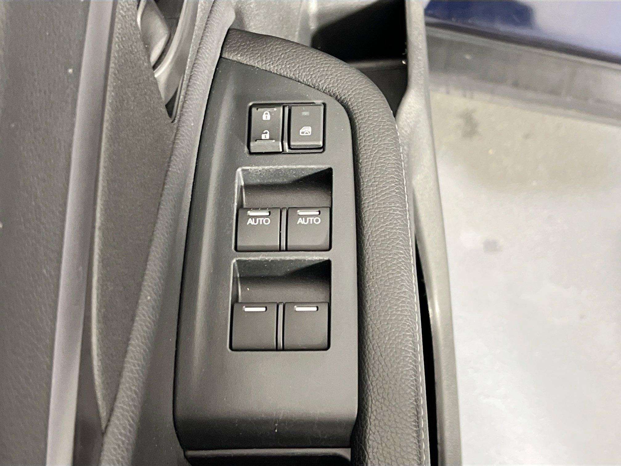 Used 2022 Honda Passport EX-L image 17