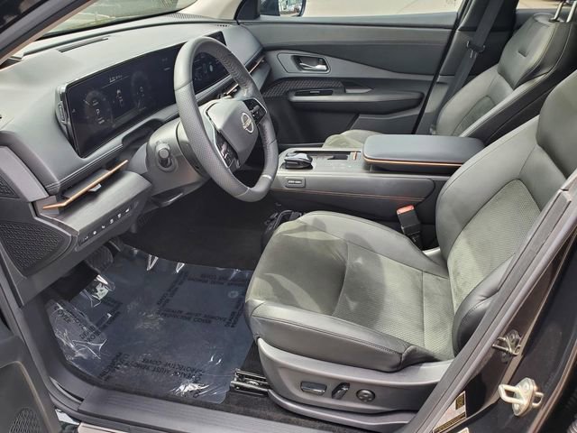 Used 2023 Nissan Ariya FWD image 15