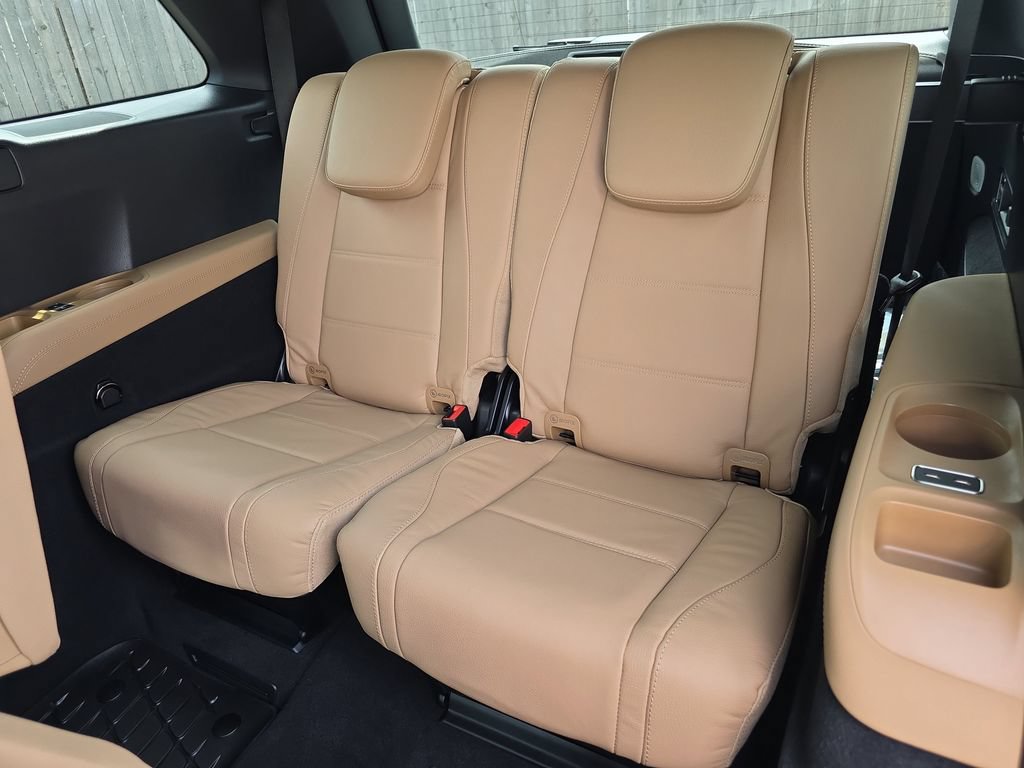 New 2026 Mercedes-Benz GLS 450 4MATIC image 13