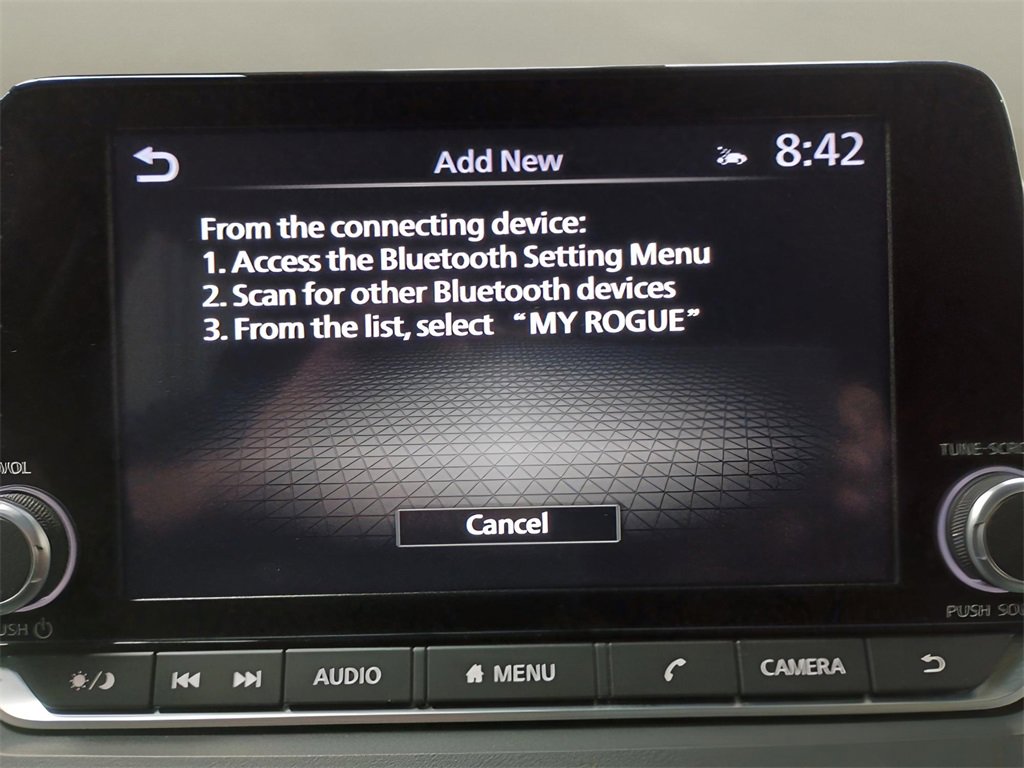 Used 2023 Nissan Rogue SV image 13