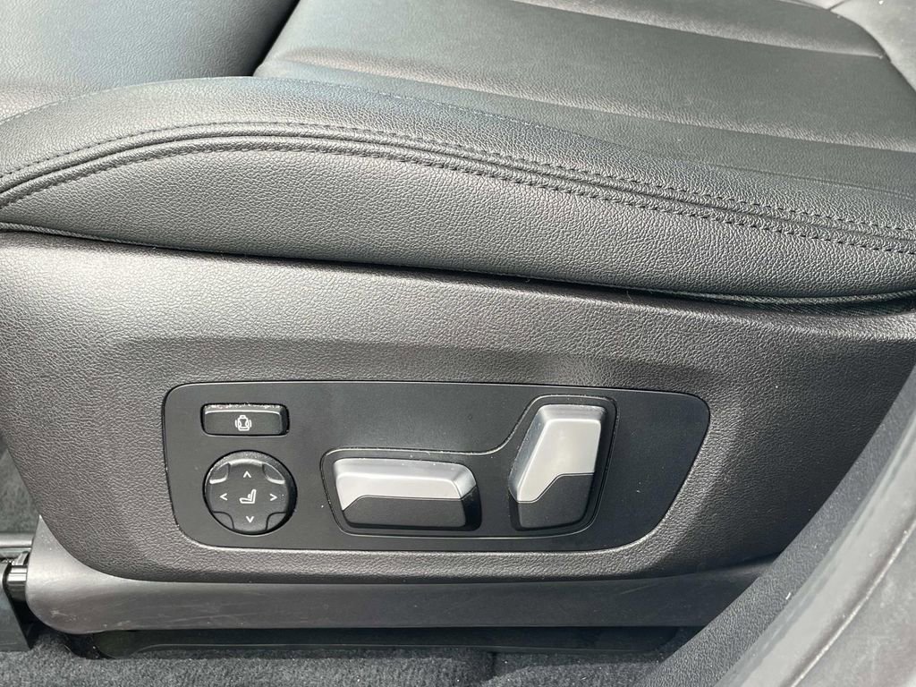 Used 2020 BMW X3 M40i w/ Parking Assistance Package AWD/4WD image 23