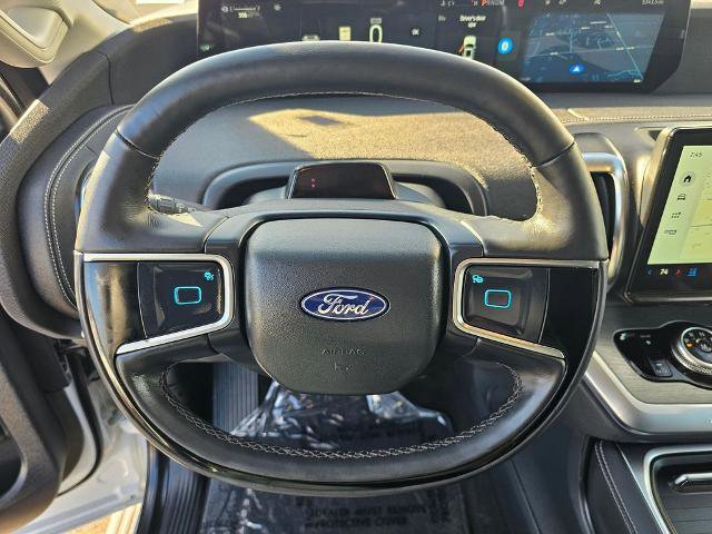 Certified 2025 Ford Expedition Max Platinum image 8