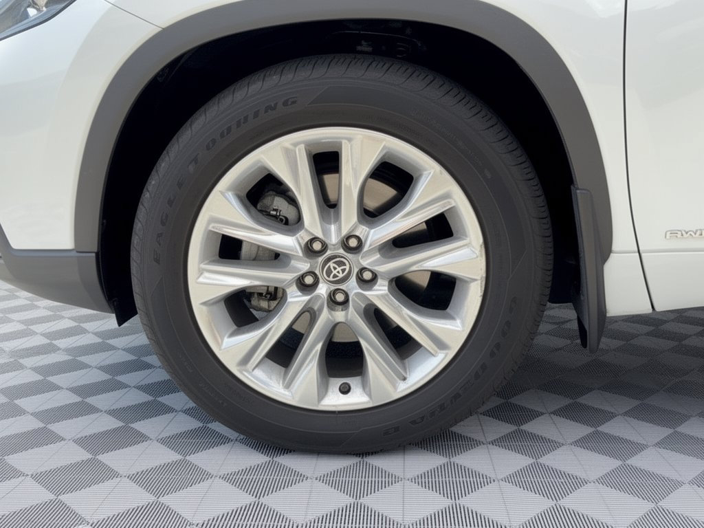 Used 2022 Toyota Highlander Limited AWD/4WD image 13