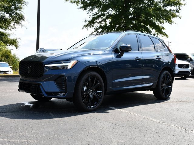 New 2026 Volvo XC60 B5 Ultra w/ Protection Package Premier image 3
