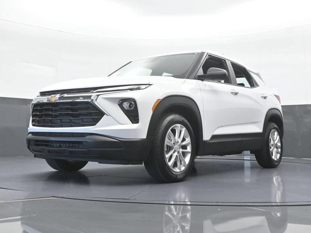 Used 2026 Chevrolet TrailBlazer LS FWD image 52