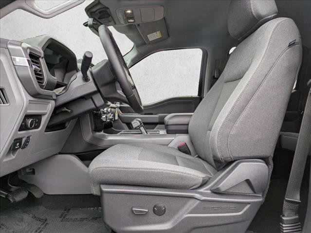 New 2025 Ford F150 Lightning XLT image 4