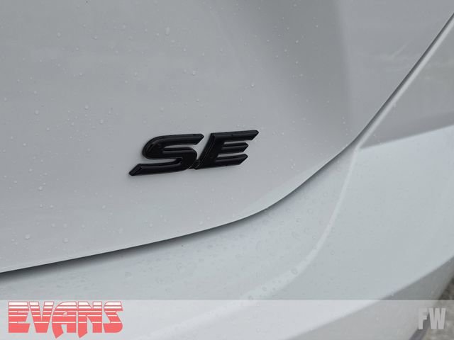 New 2026 Toyota Camry Hybrid w/ Multimedia Upgrade Package image 3