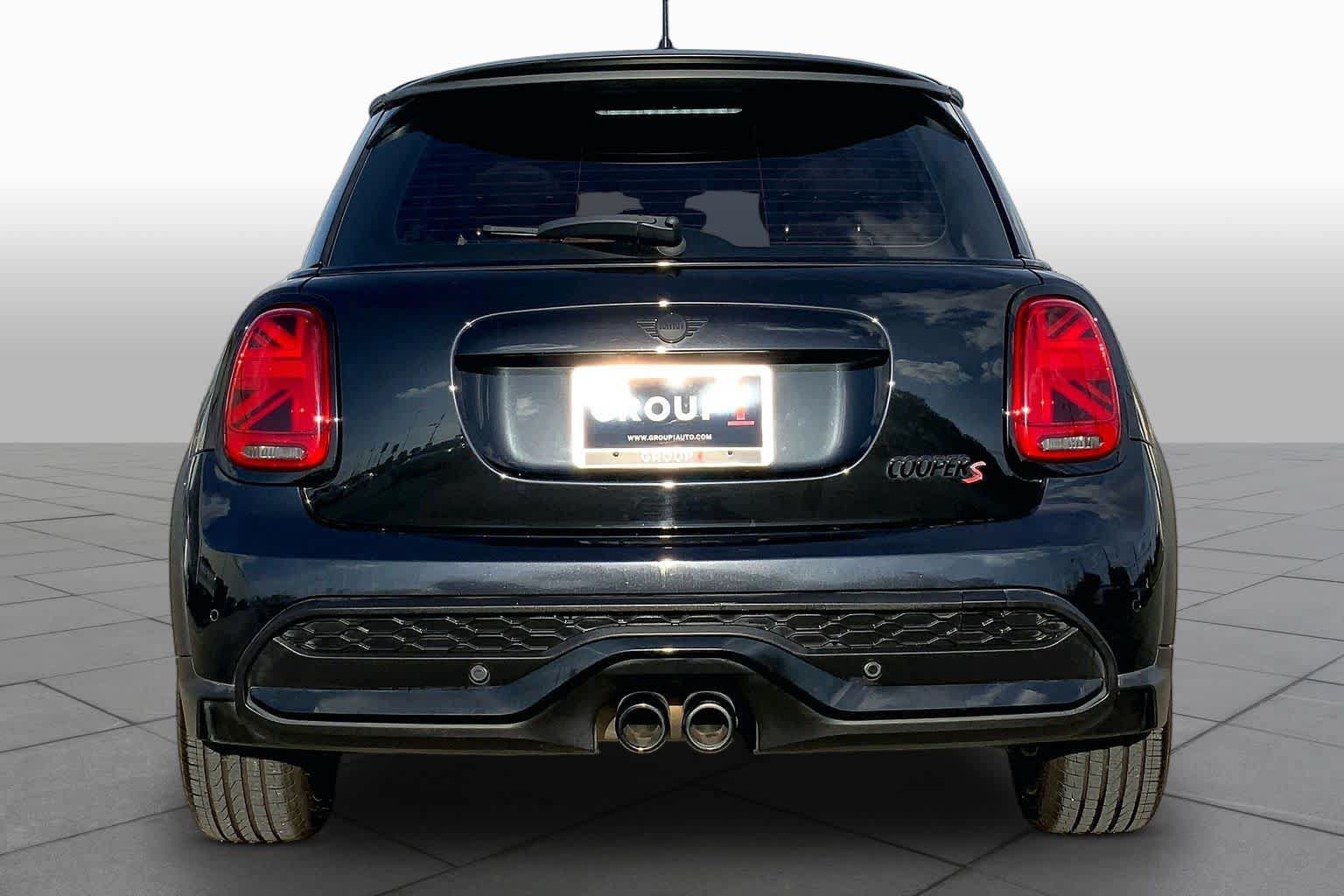 Used 2023 MINI Cooper S FWD image 5