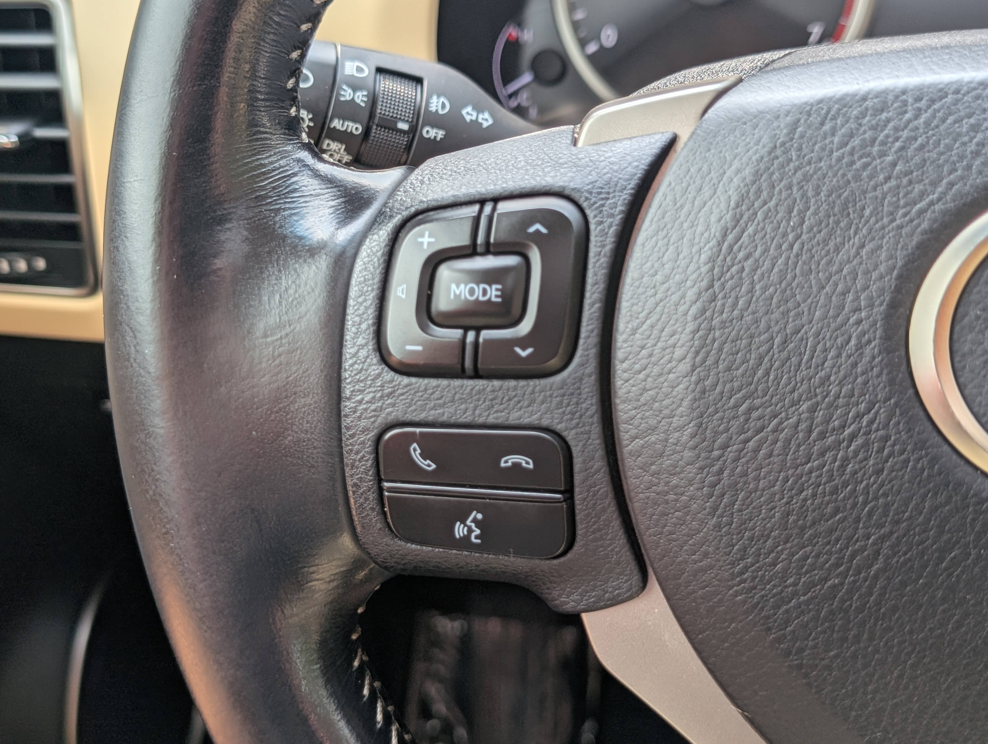 Used 2015 Lexus NX 200t AWD w/ Premium Package image 24