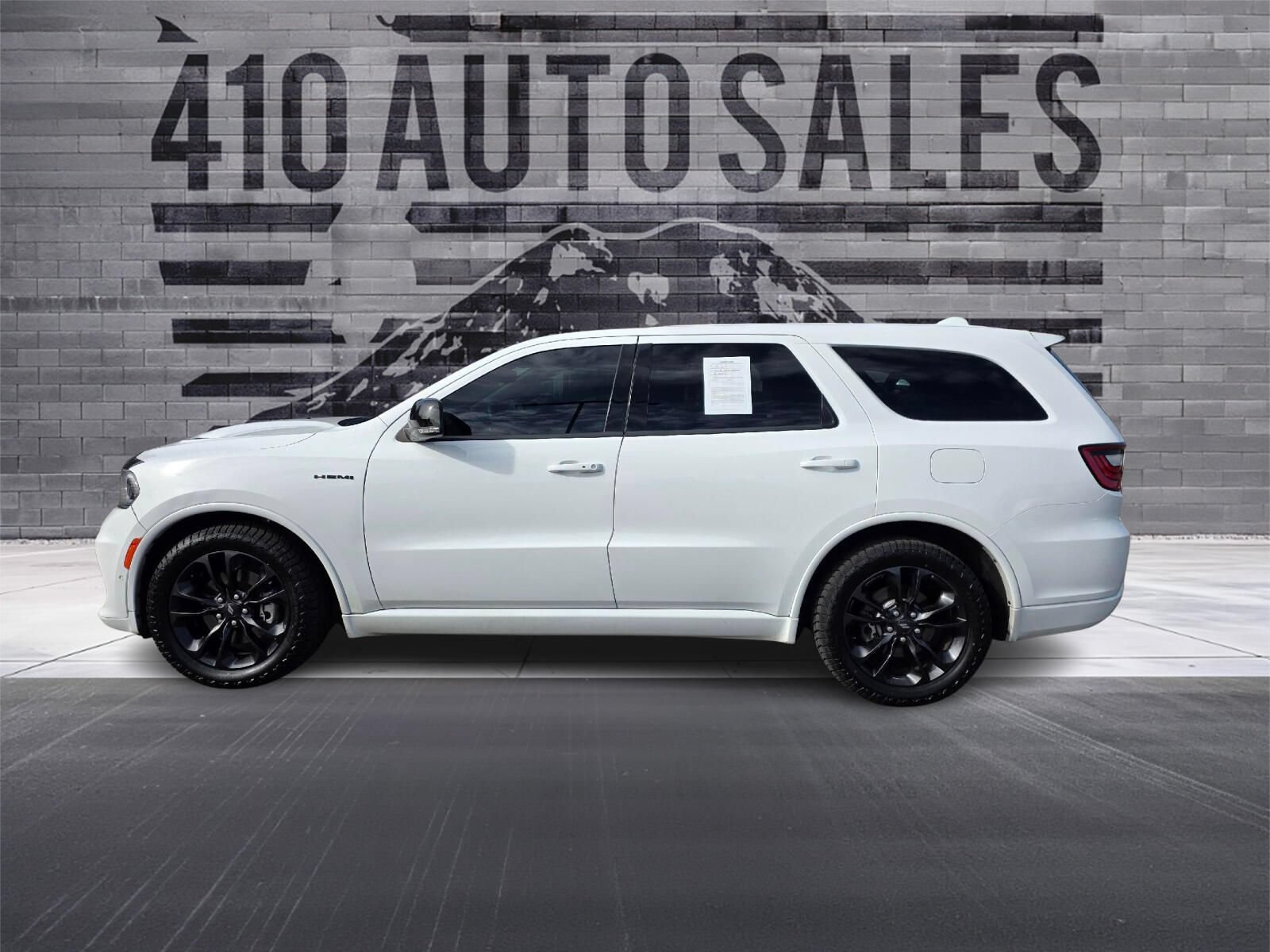 Used 2021 Dodge Durango R/T w/ Blacktop Package AWD/4WD image 7