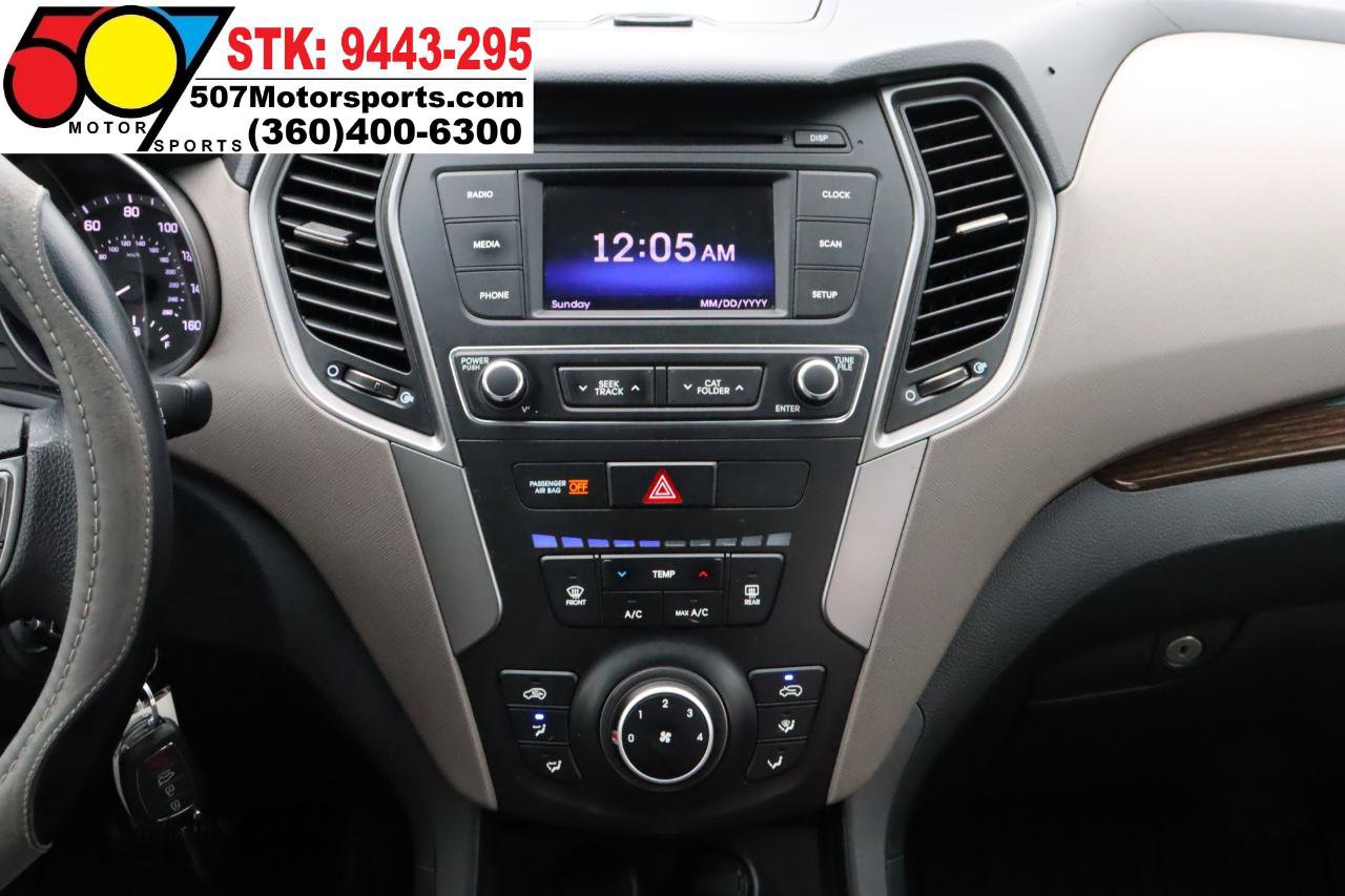 Used 2017 Hyundai Santa Fe Sport FWD image 20