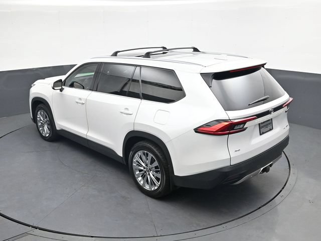 Used 2024 Toyota Grand Highlander AWD image 28