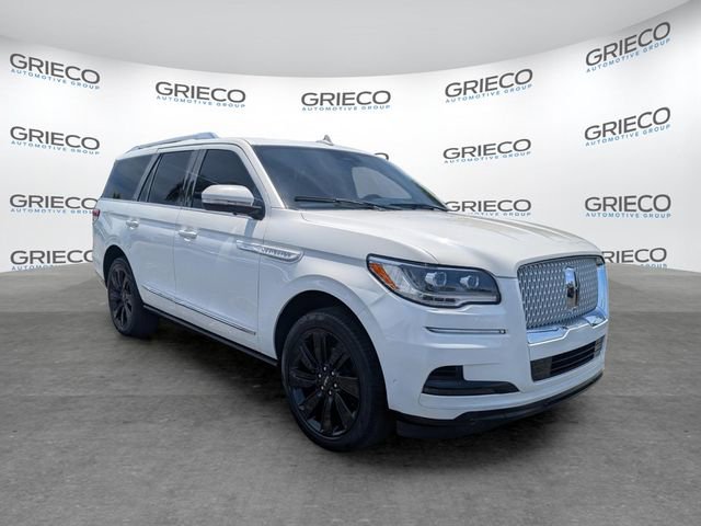 Used 2023 Lincoln Navigator Reserve AWD/4WD image 1