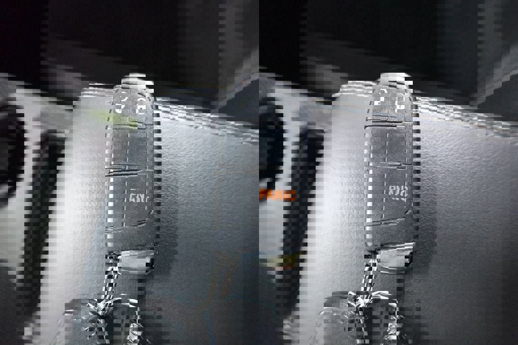 Used 2020 Dodge Durango SRT image 34