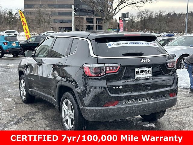 Used 2024 Jeep Compass Sport image 4