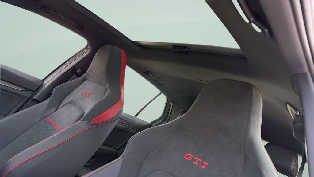 New 2026 Volkswagen GTI SE FWD image 19