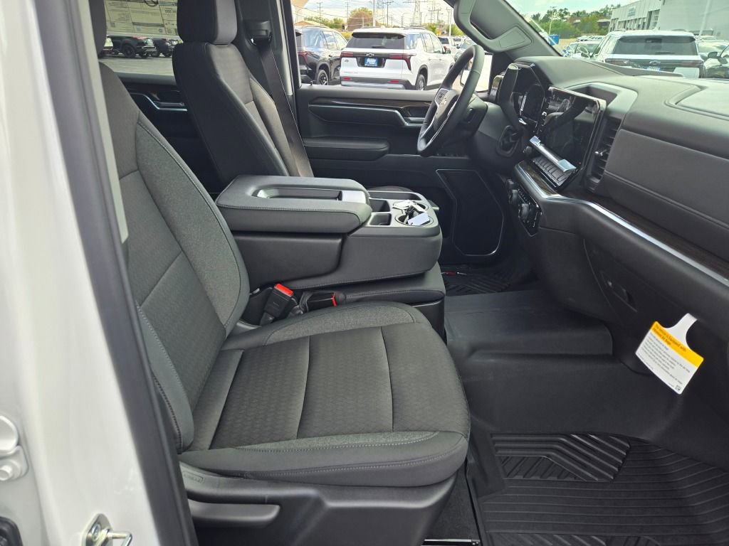 New 2026 Chevrolet Silverado 1500 LT image 4