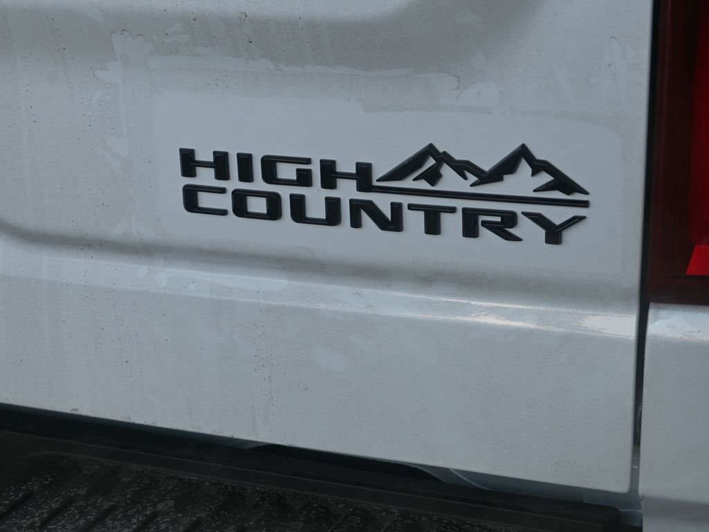 New 2026 Chevrolet Silverado 1500 High Country AWD/4WD image 13