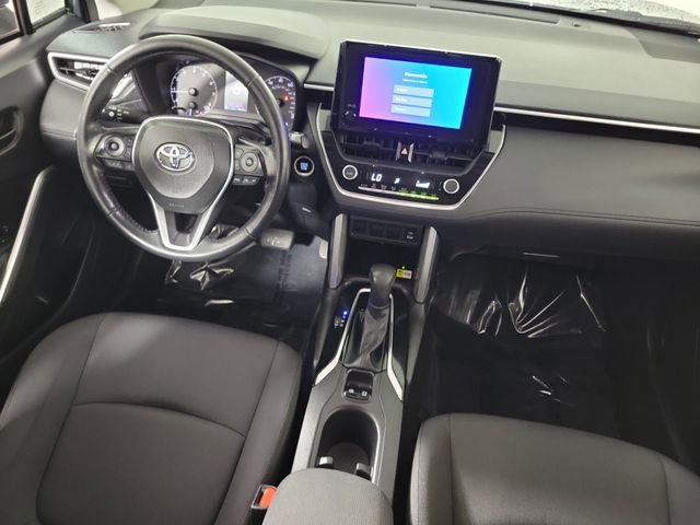 Used 2023 Toyota Corolla Cross LE FWD image 15
