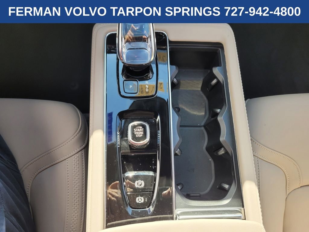 New 2026 Volvo XC90 T8 Core w/ Protection Package Premier image 29