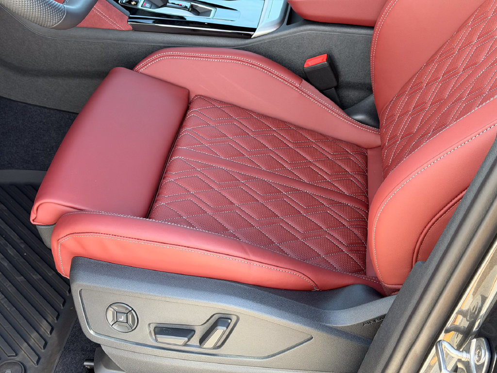 New 2026 Audi SQ5 Premium Plus AWD/4WD image 16