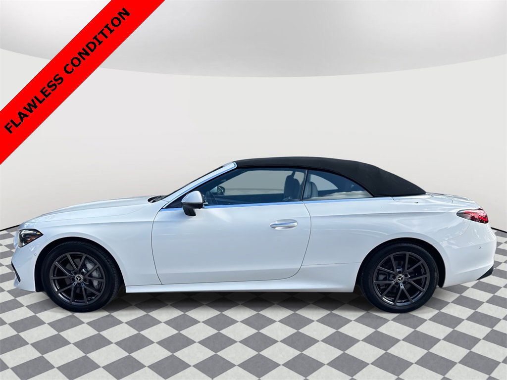 Used 2024 Mercedes-Benz CLE 300 4MATIC Cabriolet image 2