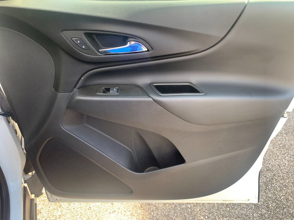 Used 2023 Chevrolet Equinox LT AWD/4WD image 20