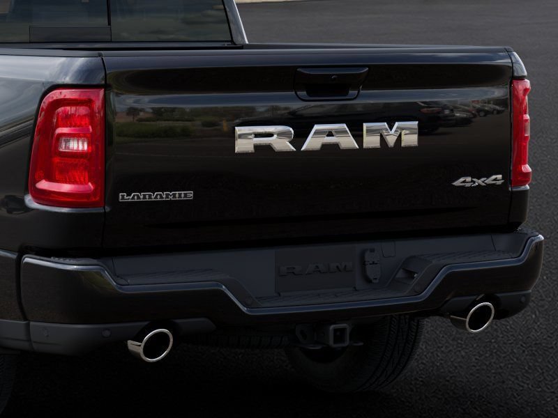 New 2026 RAM 1500 Laramie AWD/4WD image 13