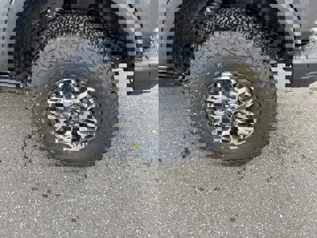 New 2023 Ford Bronco Badlands image 22