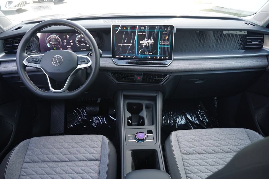 New 2026 Volkswagen Tiguan S FWD image 8