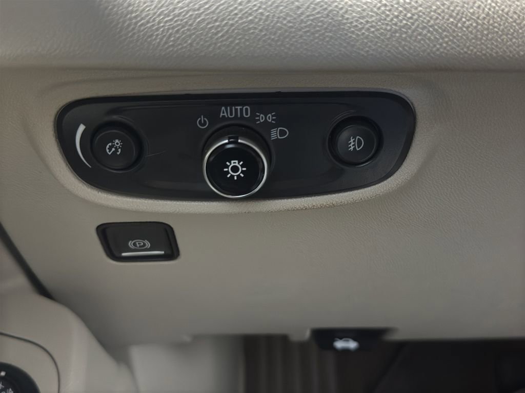 Certified 2020 GMC Terrain Denali w/ Denali Premium Package image 33