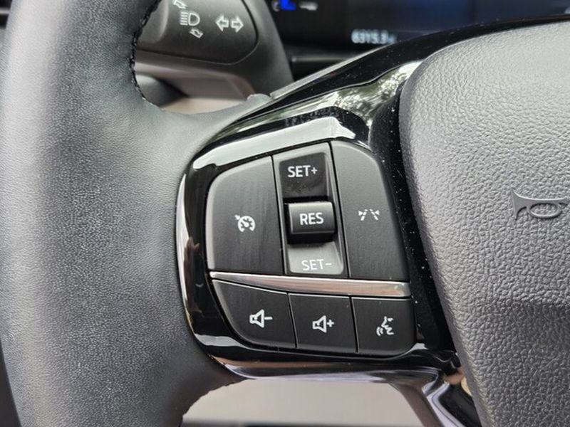 Used 2024 Ford Escape Active AWD/4WD image 25