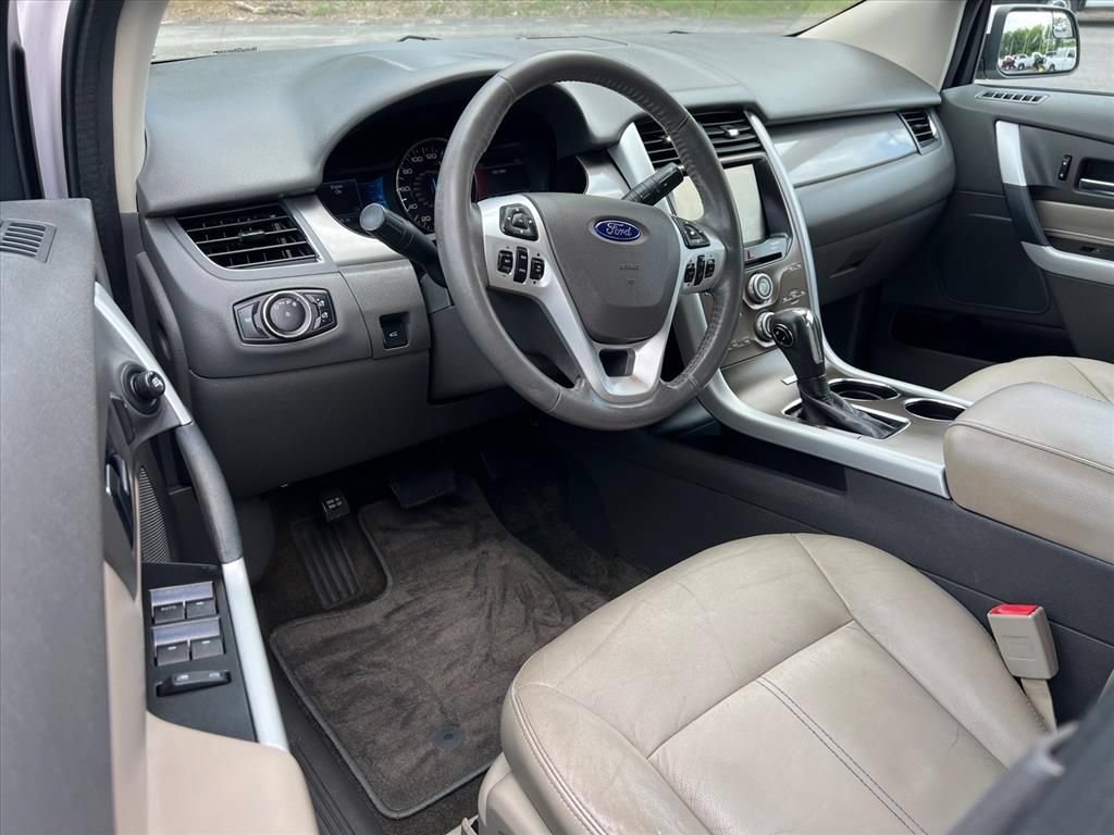 Used 2014 Ford Edge SEL w/ Equipment Group 205A AWD/4WD image 12