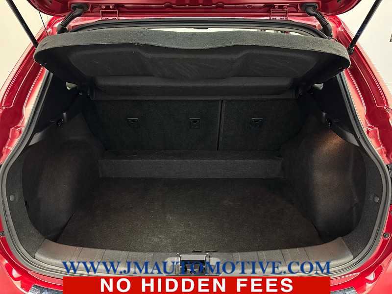 Used 2017 Nissan Rogue Sport S w/ S Appearance Package AWD/4WD image 16