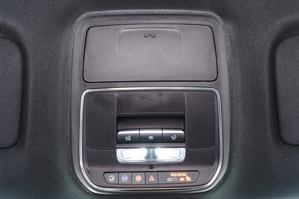 Used 2024 GMC Acadia Denali image 20