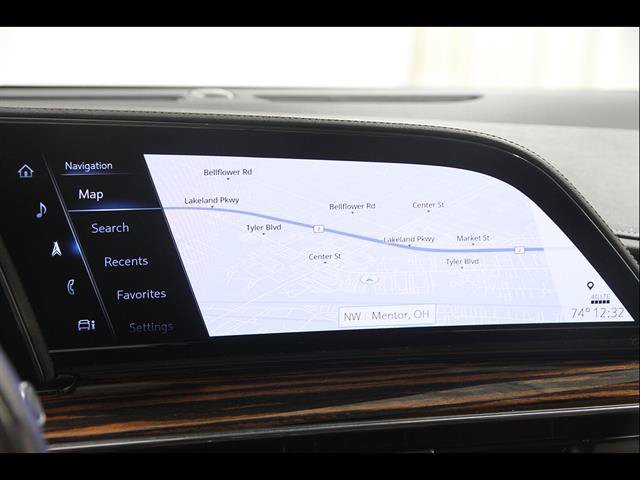 Certified 2022 Cadillac Escalade Premium Luxury AWD/4WD image 14