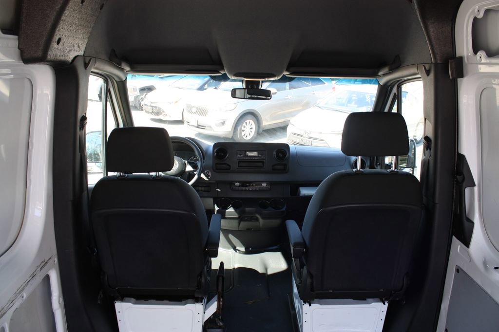 Used 2020 Mercedes-Benz Sprinter 144 Cargo image 24