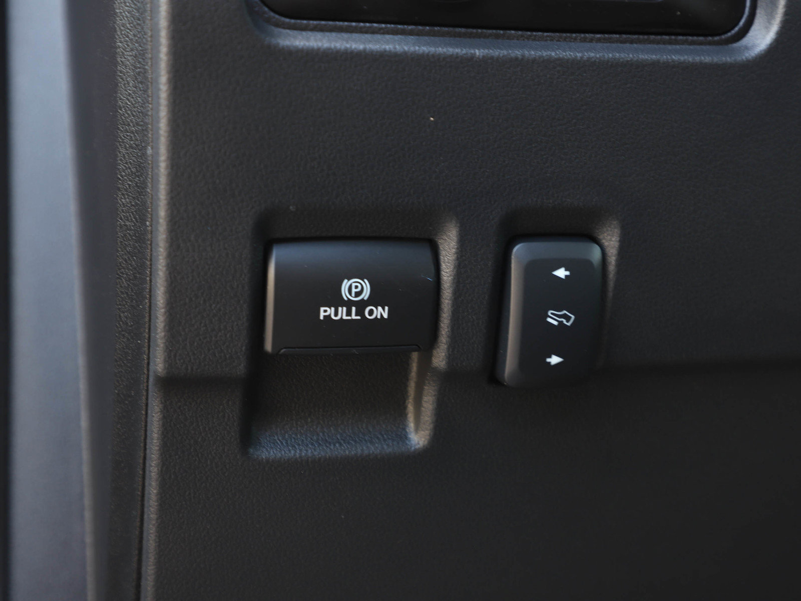 Used 2026 Ford F350 Lariat AWD/4WD image 27