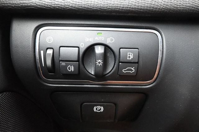 Used 2016 Volvo XC60 T6 w/ Protection Package FWD image 26