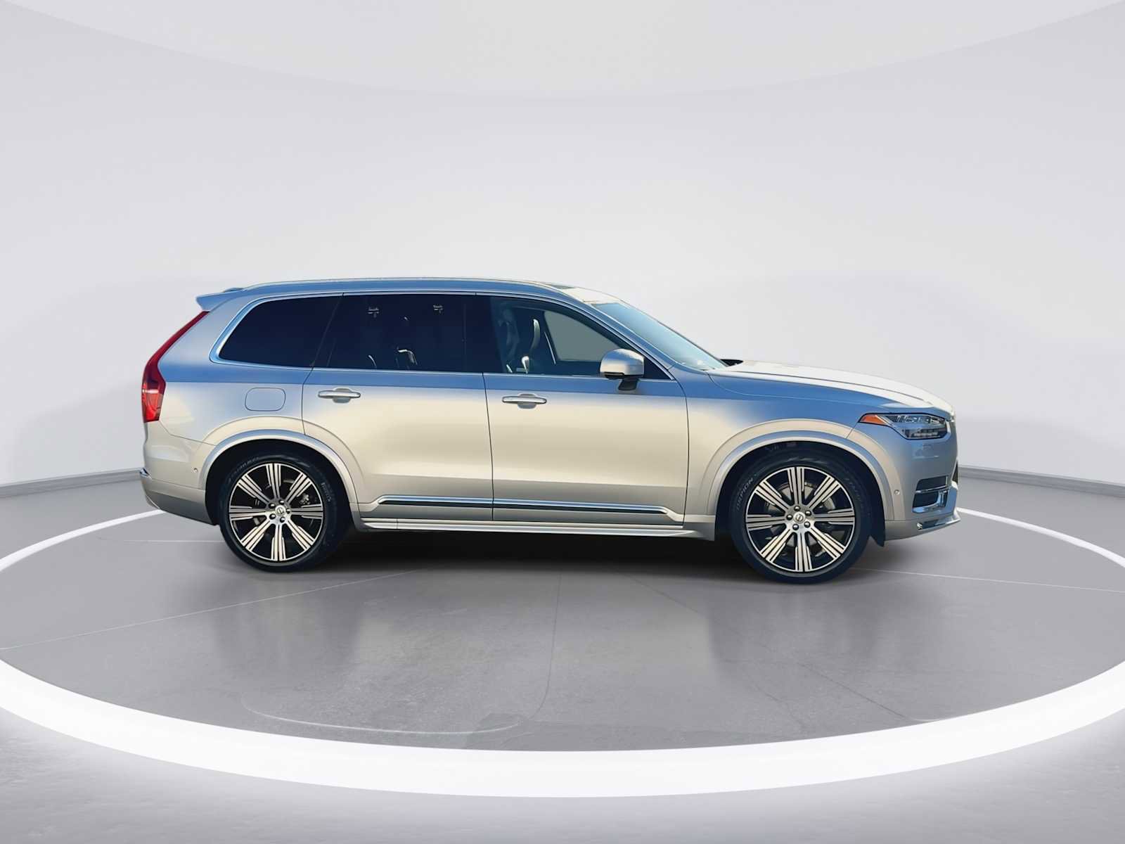 Used 2022 Volvo XC90 T6 Inscription w/ Advanced Package image 9