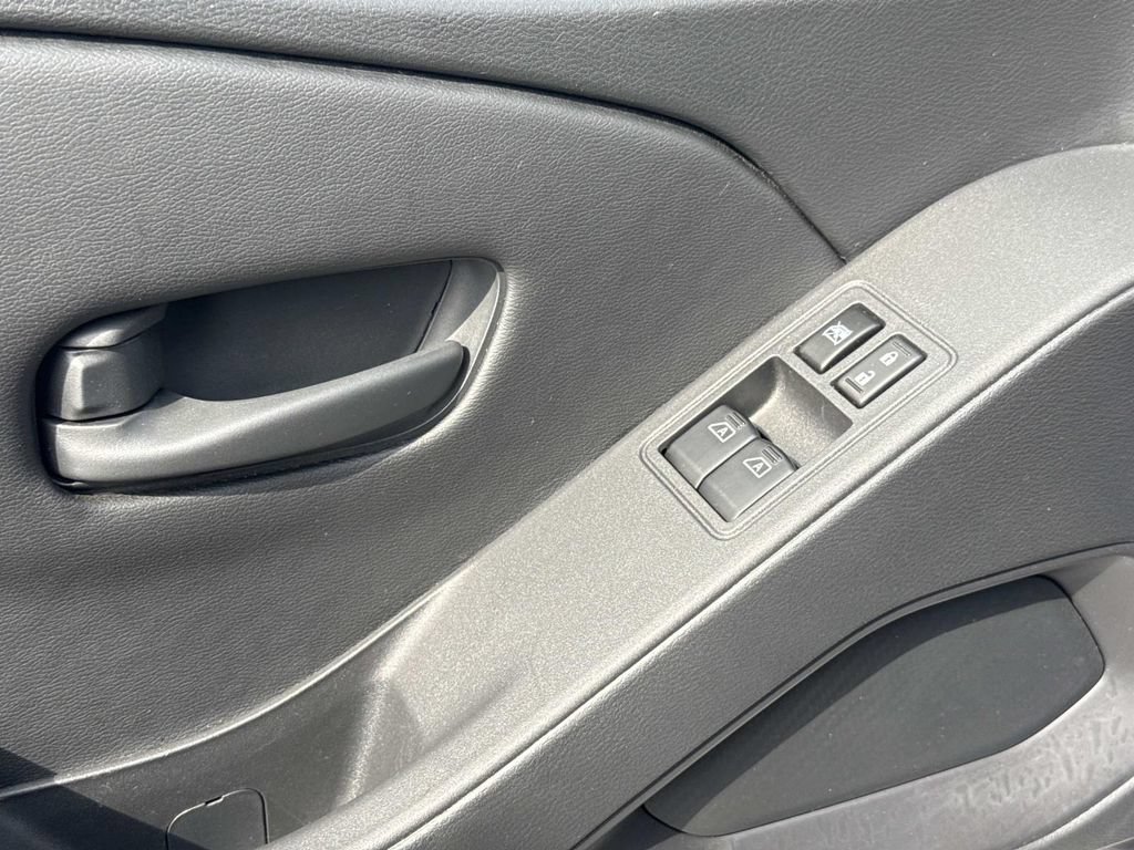 Used 2026 Nissan Frontier S RWD image 10