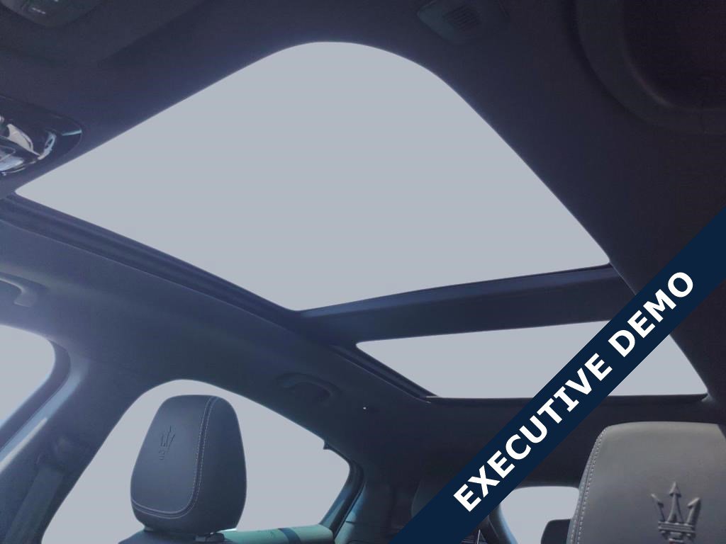 New 2024 Maserati Grecale GT image 4