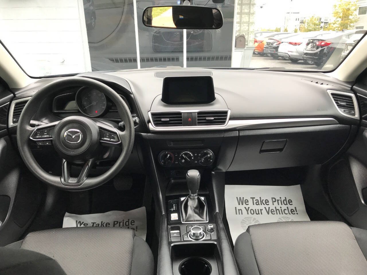 Used 2017 MAZDA MAZDA3 Sport FWD image 11