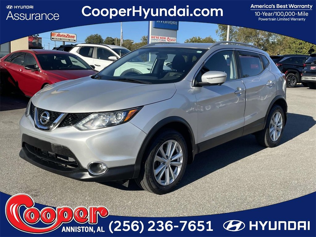 Used 2017 Nissan Rogue Sport SV w/ SV Premium Package
