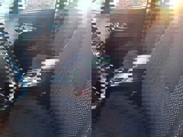 Used 2016 Chevrolet Equinox LT w/ Convenience Package image 10