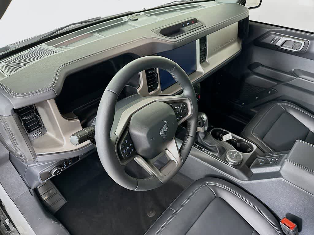 New 2026 Ford Bronco Outer Banks AWD/4WD image 2