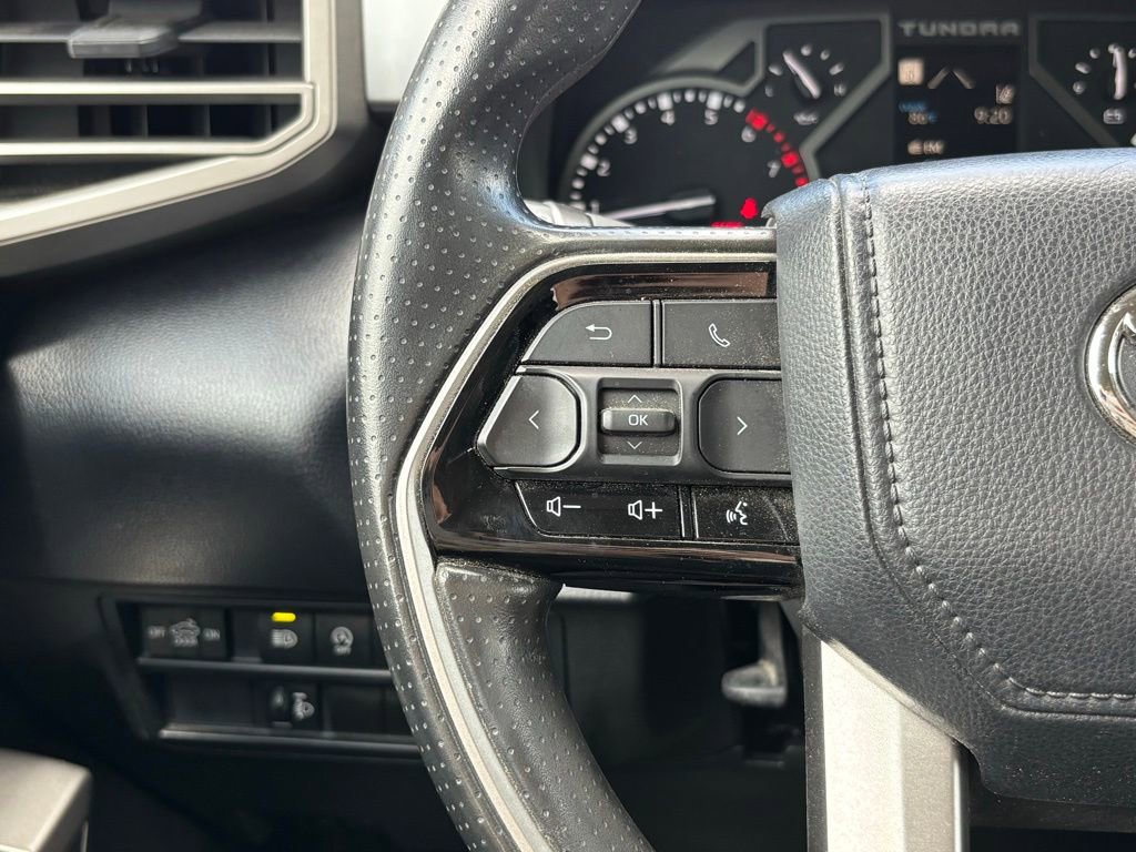 Used 2022 Toyota Tundra SR5 w/ SR5 Convenience Package image 15